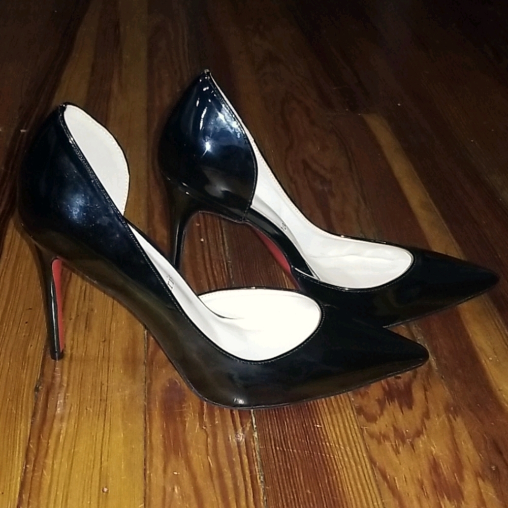 Black Pointy Toe Stilettos with Red Sole
